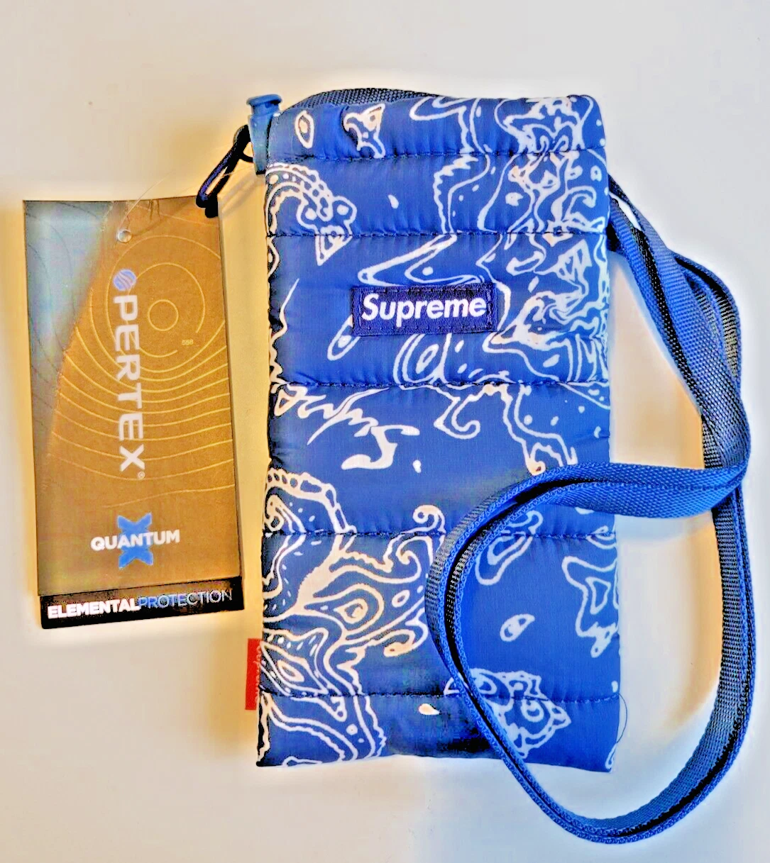 Sac latéral tampon SUPREME X PERTEX bleu bandana cachemire FW22 neuf avec étiquette