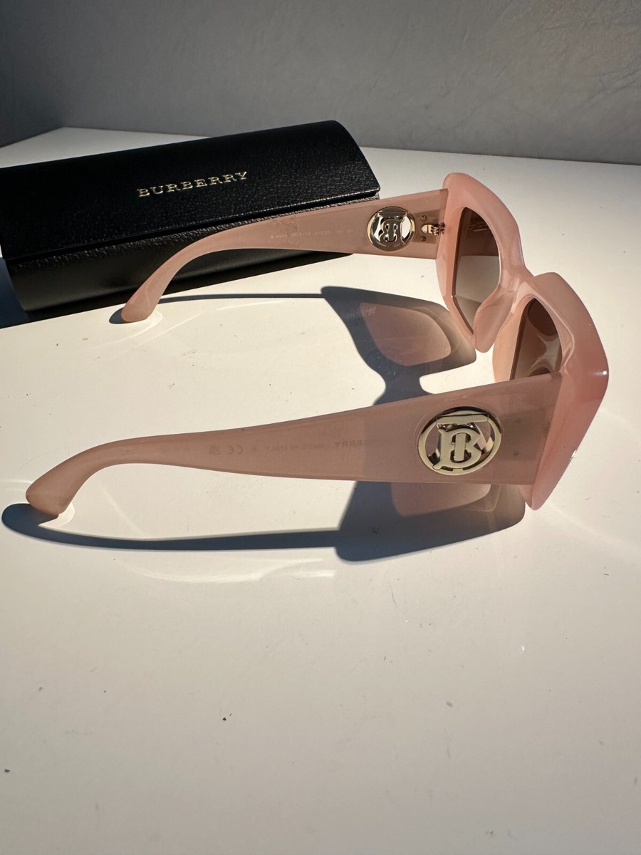 BURBERRY BE4344 387413 Daisy Pink Brown Gradient 51 mm BURBERRY BE4344 387413 Daisy Pink Brown Gradient 51 mm