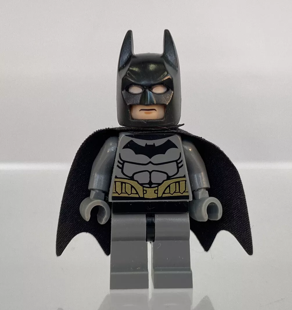  LEGO DC Comics Super Heroes Batman Minifigure - Batman Dark  Gray Gold Belt : Toys & Games