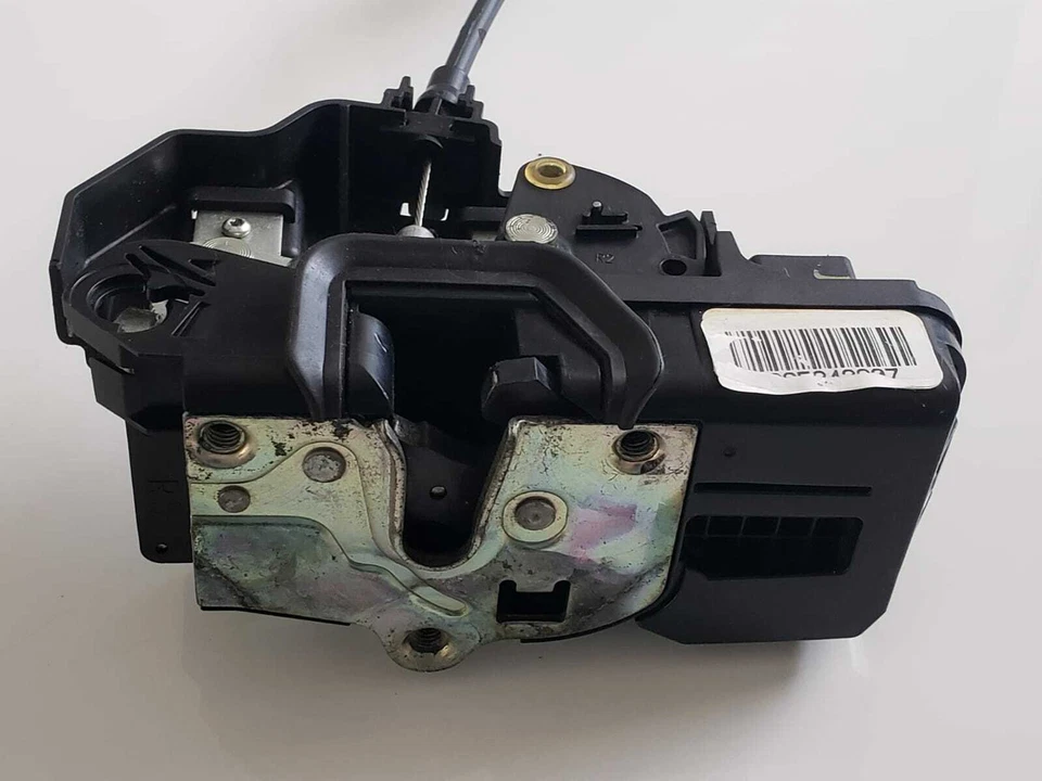 ПОЖИЗНЕННАЯ ГАРАНТИЯ 2007 - 2009 Cadillac SRX подлинный привод дверного замка GM СПРАВА СПЕРЕДИ - Изображение 4 из 4