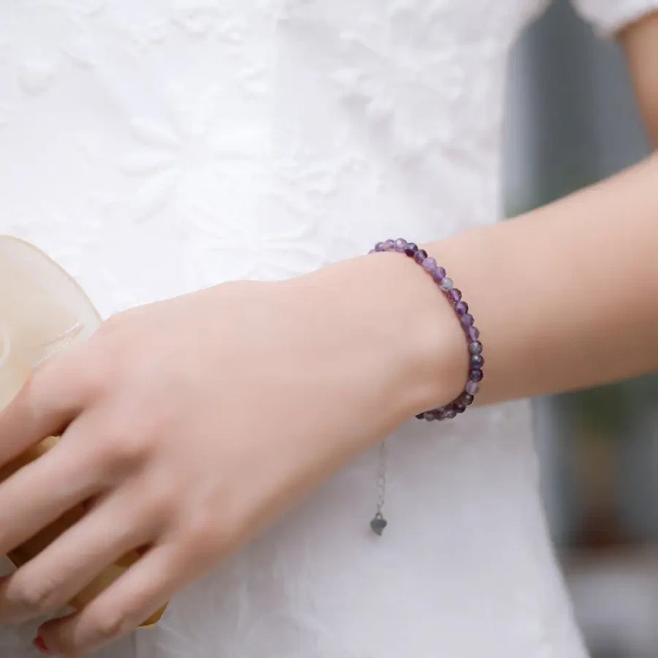 Schönes Armkettchen mit hellrosanen und weißen runden Perlen, versilbert und ver - Bild 2 von 4