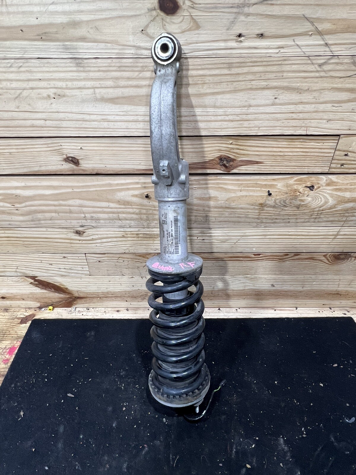 OEM 2014-2020 Maserati Quattroporte Ghibli Front AWD Suspension Spring Strut