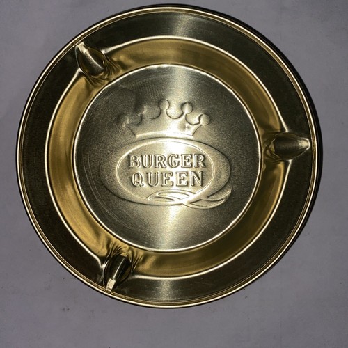 VINTAGE- EXTREMELY RARE- “BURGER QUEEN” ASHTRAY, Yes “BURGER QUEEN” - Picture 3 of 5