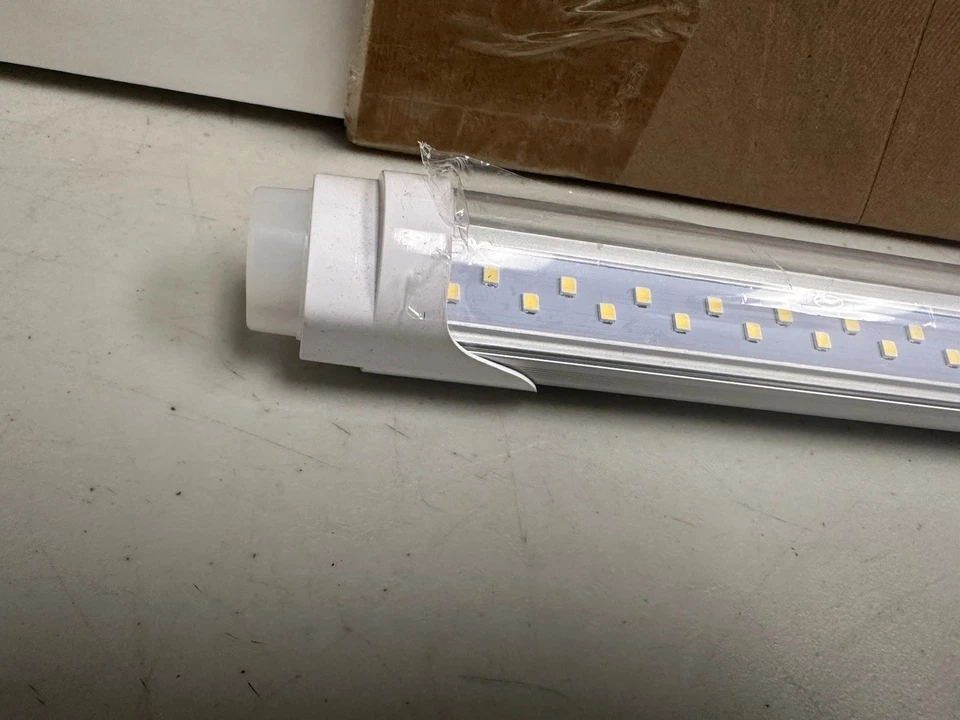 4 Pack T8 LED Bulbs 2 Foot, 12W 6000K Daylight - Image 4 of 4