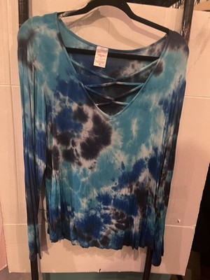 No Boundaries Jr's  Size XXXL/3XL (21) Tie Dye Long Sleeved Top Criss Cross Blue
