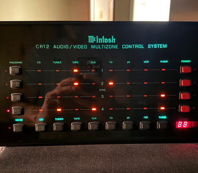 MCINTOSH CR-12 Audio/Video Multizone Control System W/ NIB REMOTE