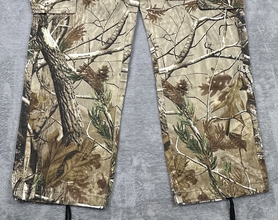 Realtree AP Camo Pants Mens Large (36x31) Brown Cargo Hunting Fishing Outdoor - Image 4 of 4