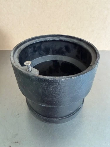 JONES STEPHENS J60-00 4 in. Cast-Iron Drain Philadelphia Vent Box   NO Vent Cap - Picture 6 of 8