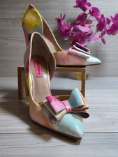 Betsey Johnson Prince-P Multi Watercolor Bow Pump Heels Size 8.5M