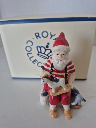 Royal Copenhagen Santa Figurine 2019 Santa Painting Horse Christmas 11654015 Box
