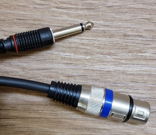 Retro-Inspired Metal Mesh Vintage Microphone with 66 Inches Adjustable Stand - 第 12/14 張圖片