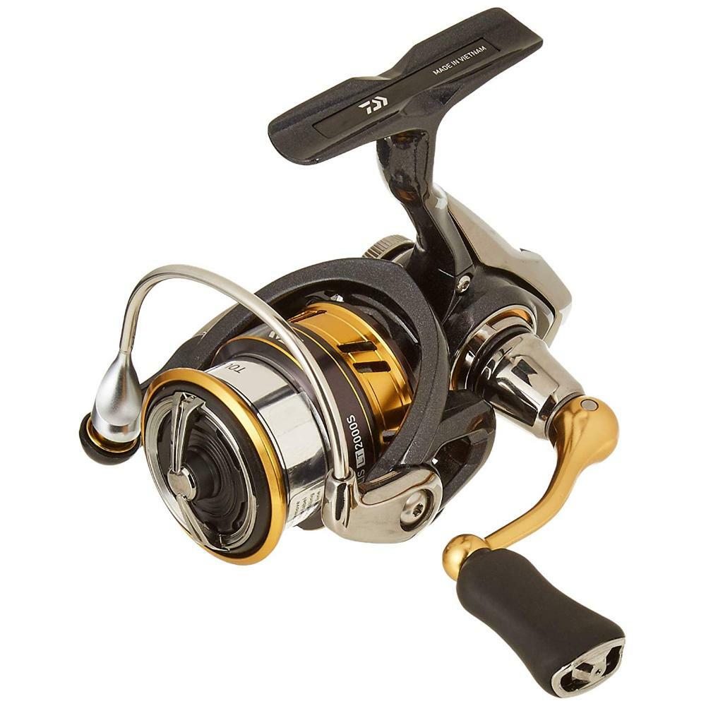 Daiwa LEGALIS LT2000S Spinning Reel | eBay