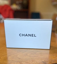 Authentic Chanel Empty Gift Box 4.5 x 7 x 1.75 Black & White EMPTY Gift Box