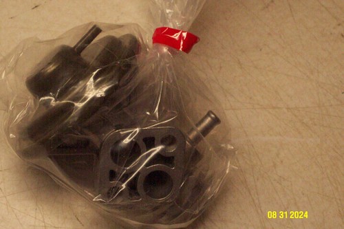 Suzuki 18111-86010 Suzuki Valve, Egr New Genuine OEM Part - Picture 2 of 3