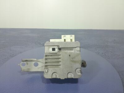 TOYOTA AVENSIS II T25 POWER POWER CONTROLLER MODUL 89650-05030 / AM 02390
