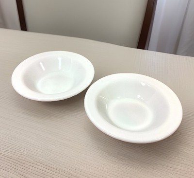 2 Pyrex Tableware By Corning Milk Glass Rimmed Cereal Soup Bowls #707