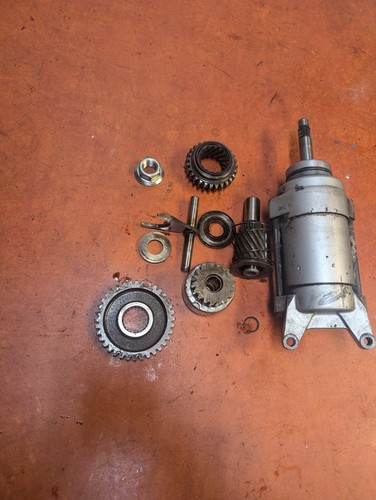 1986 - 1999 Yamaha Virago XV1100 Starter Gear Idler Gear Read Description - Picture 2 of 6