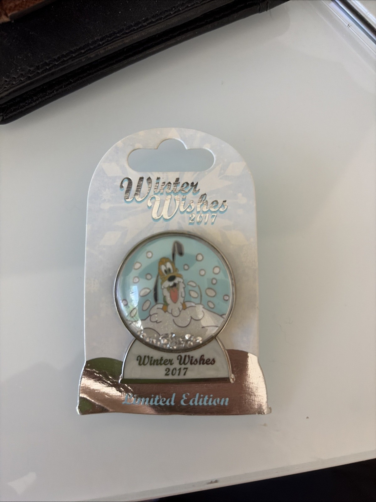 Disney Pin Winter Wishes 2017 Snow Globe Pluto Pin LE 5000