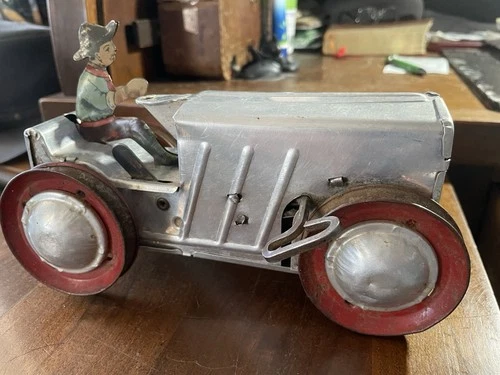 Vintage Marx Style Wind Up Alum. Toy Tractor w/ Driver - Broken Track