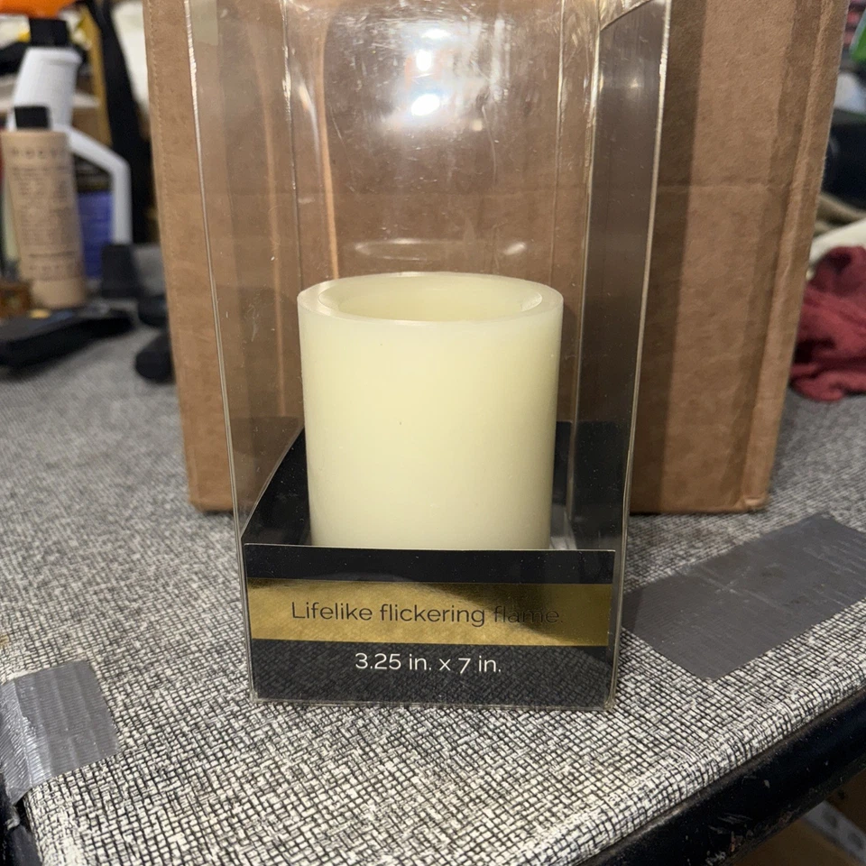 Vela LED sin llama Mystique By Boston Warehouse 7" like llama parpadeante Foto 2 de 4