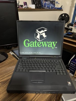 Gateway Solo Pro 9300 Tested Working - Boots Up Win XP