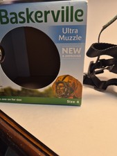 Baskerville Ultra Muzzle Size 4, Treatment-Friendly