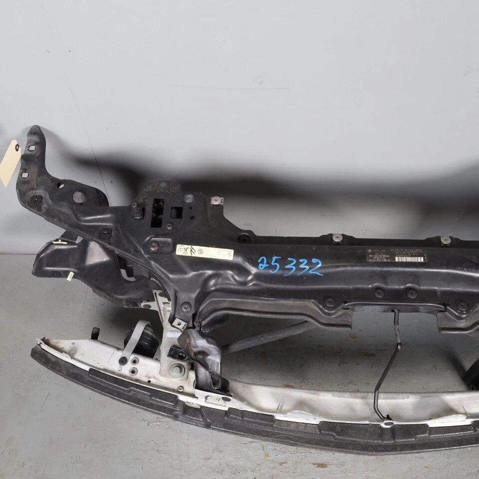 02-08 BMW 745i 750i 760i Radiator Support Bumper Reinforcement OEM Used Foto 4 de 4