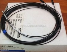 New 1Pcs Omron Photoelectric Switch (E32D24) Fiber Unit Plc Module yp