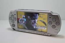 Sony PSP 2000 (Ice Silver)