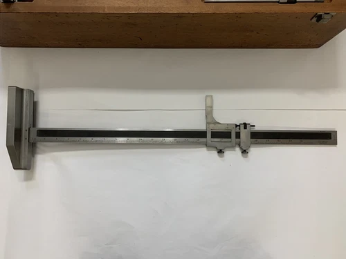 Starrett 24” Vernier Height Gauge/Gage Model 454-24, Excellent Condition