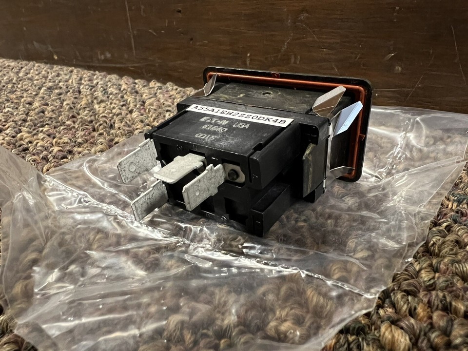 NEW Genuine Eaton 81640 Rocker Switch Park Lights 4 Terminal | eBay