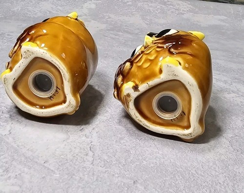 Vintage Pair Of Cute Retro Owl Ceramic Salt And Pepper Shakers - Picture 7 of 18