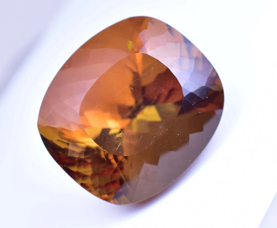 Piedra preciosa natural DIASPORE 50,00 quilates cambio de color corte cojín rara encontrada CERTIFICADA Foto 2 de 4