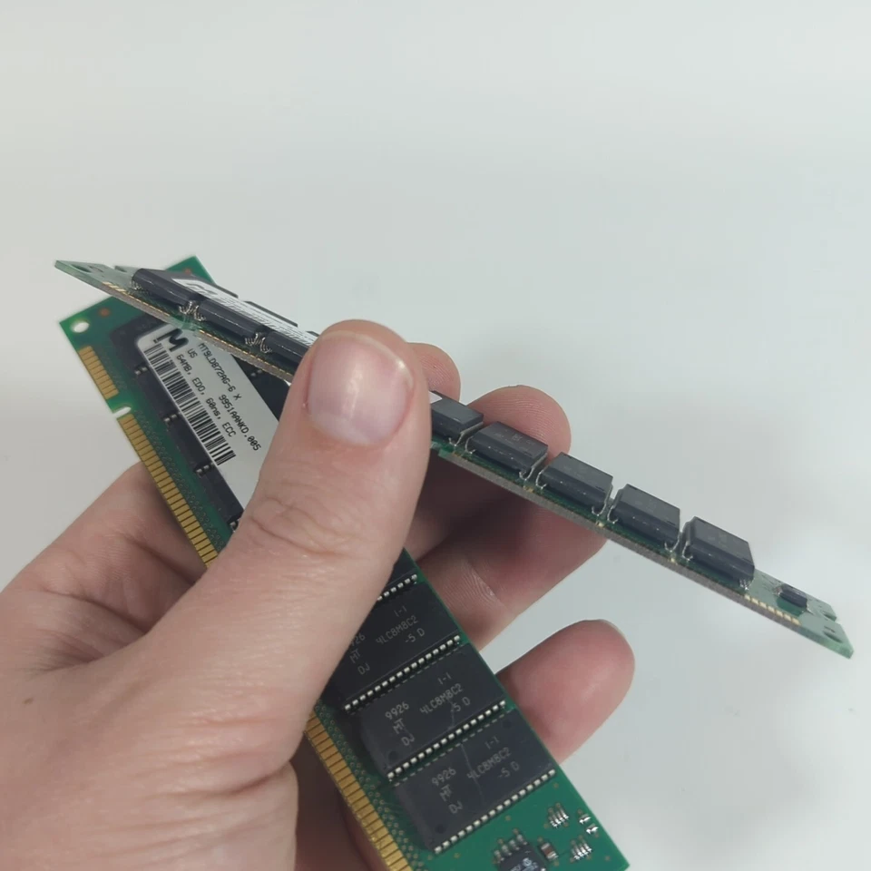 Micron EDO ECC DIMMs - 2x 64MB Single Sided 60ns, 128MB Total - Fully Tested - Image 3 of 4