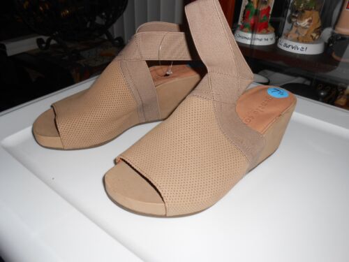 Gentle Souls Größe 7,5 beige hellbraune Töne elastische Keilabsatz Schuhe Sandalen - Bild 3 von 5
