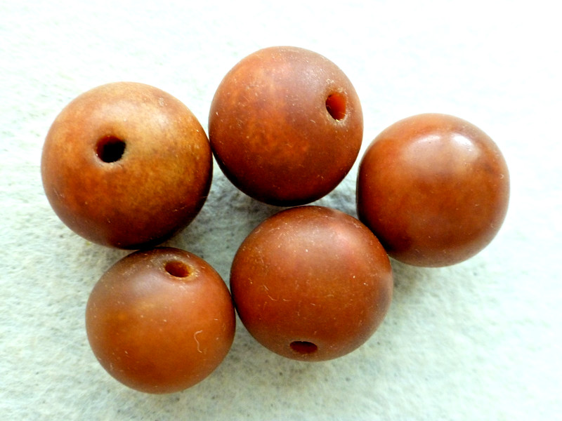 ANTIQUE LARGE  5  PCS CARNELIAN   STONE TRADE BEADS