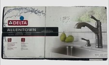 Delta Allentown 16935-SSSD-DST Single Handle Pull-Out kitchen Faucet w/Soap Disp