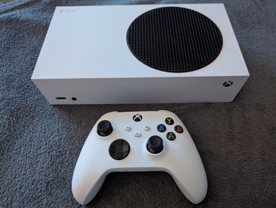 Microsoft~Xbox Series S 512GB~Wireless Controller~Spielkonsole