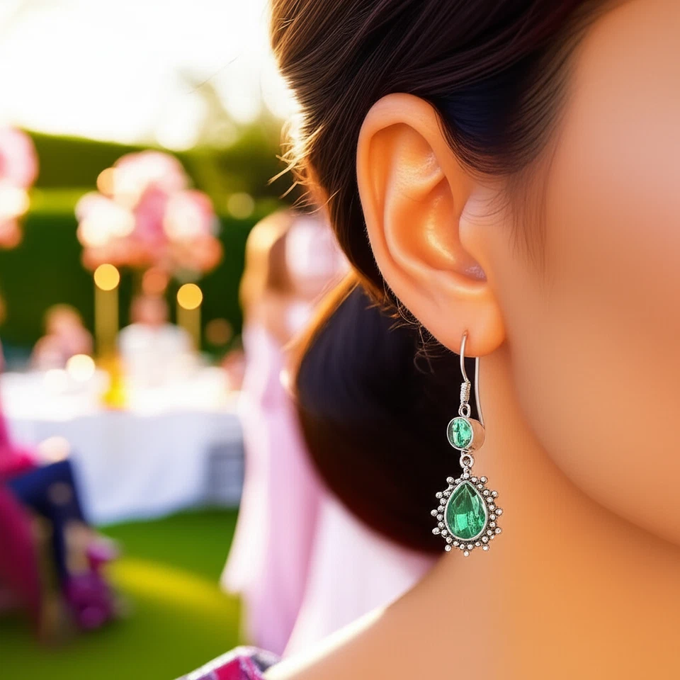 Brincos de apatita verde premium | Pendurados de pedra preciosa lágrima | Cristal de cura - Imagem 2 de 4