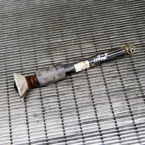 BMW 4 Gran Coupé F36 2.0d 105 kW Stoßdämpfer hinten links 6856710 14941510 2015