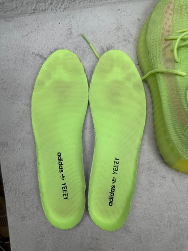 Adidas Yeezy Boost 350 V2 Brilla en la Oscuridad Gid US11 Para hombres Tenis Zapatos Muy Raros - Imagen 15 de 16