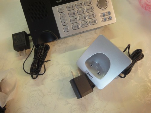V-tech Cordless corded phone system CS6949 expandable handsets digital answering - Picture 7 of 9