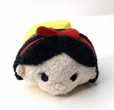 Disney Tsum Tsum Snow White 3.5 Mini Stuffed Plush Toy Plushie