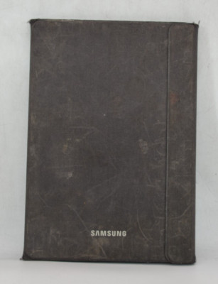 Samsung Galaxy Tab A (SM-T550) 32GB Gray/Folding Stand/Cover Bundle *USED/WIPED*