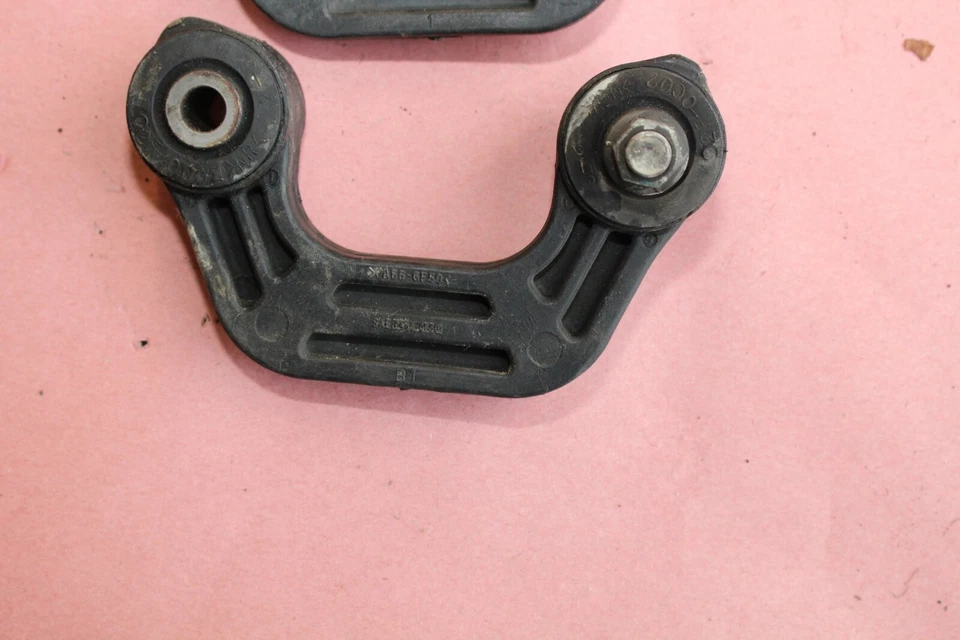 Barra estabilizadora trasera Subaru Impreza RS 2004-2005 par de eslabones izquierda y derecha M4011 Foto 4 de 4