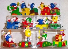 Lot of 13 Vintage M&M Christmas Trains, Series #1 Circus and Series #2