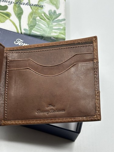 Tommy Bahama Men's Leather Wallet Bifold Slim Brown Leather - Picture 2 of 6