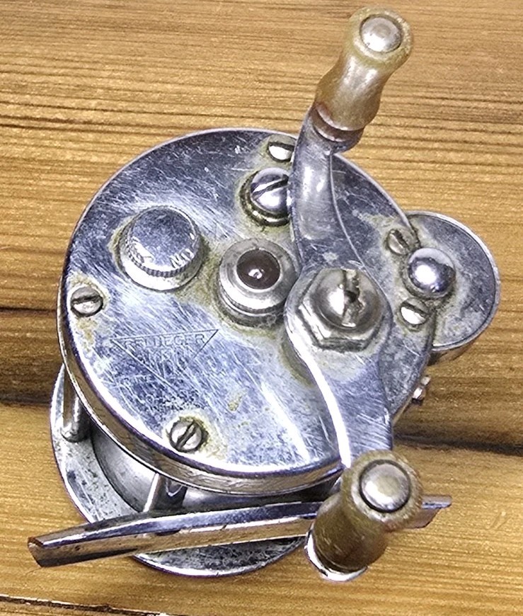 Vintage Pflueger Akron No. 1893L Baitcasting Fishing Reel - Made