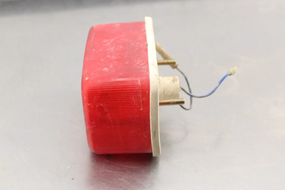 Yamaha Moto 4 YFM350ER 1989 luz trasera luz de freno trasera O957 Foto 4 de 4