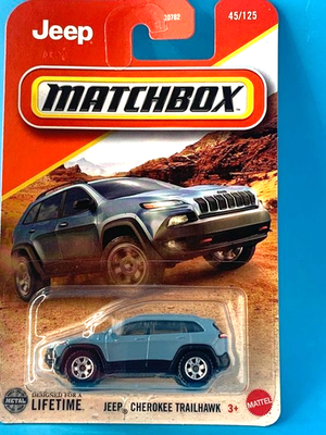 MATCHBOX 2025 JEEP CHEROKEE TRAILHAWK LIGHT METALFLAKE BLUE 45/125